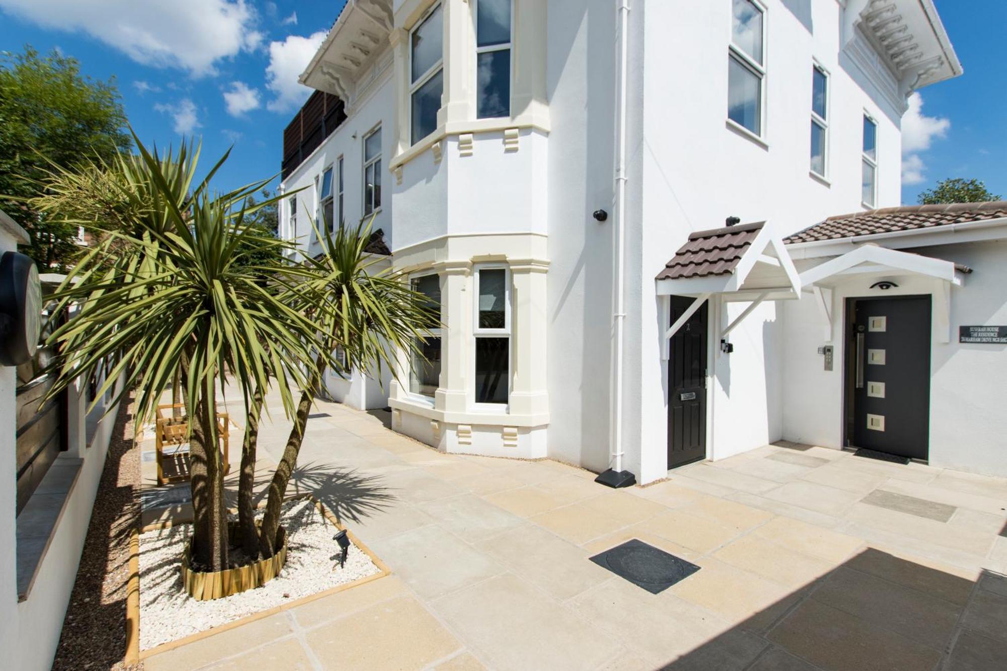 Modern Apartment Free Off Road Parking King Bed Suite 9 Nottingham Esterno foto
